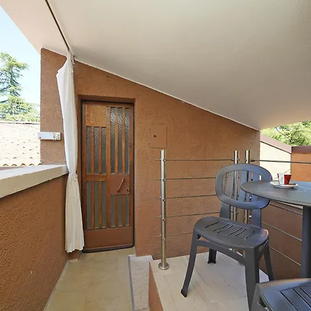 Holiday Punta Gro Apartament *