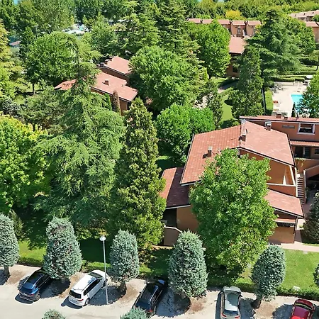 Holiday Punta Gro Sirmione