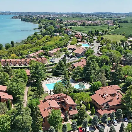 Apartament Holiday Punta Gro Sirmione